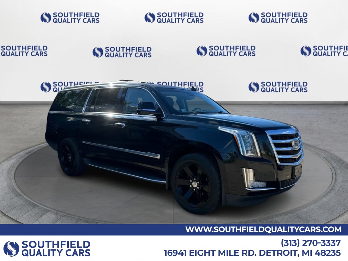 2016 Cadillac Escalade ESV Luxury's photo