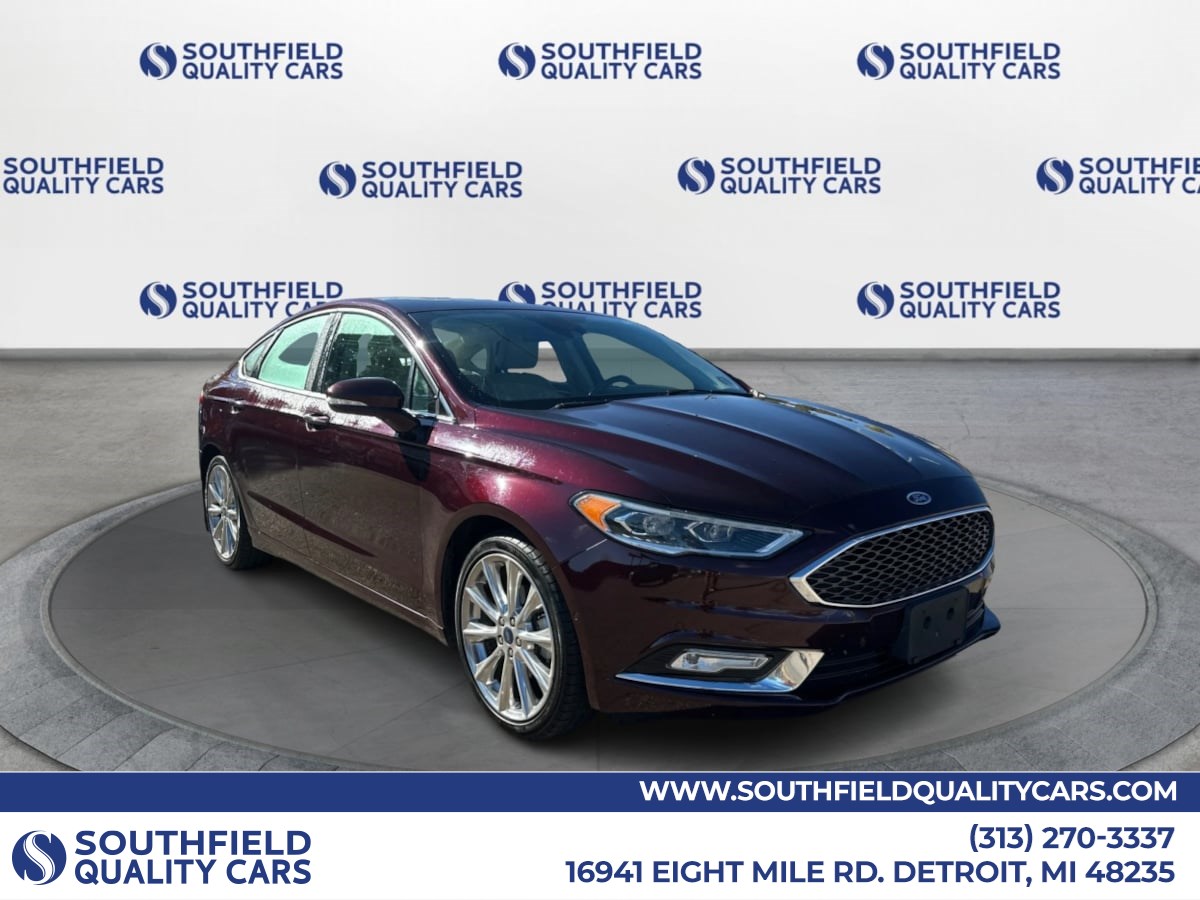 2017 Ford Fusion Platinum's photo