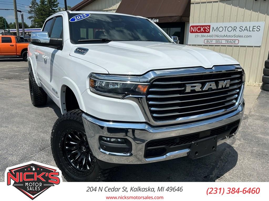 2025 RAM Ram 1500 Pickup Laramie's photo