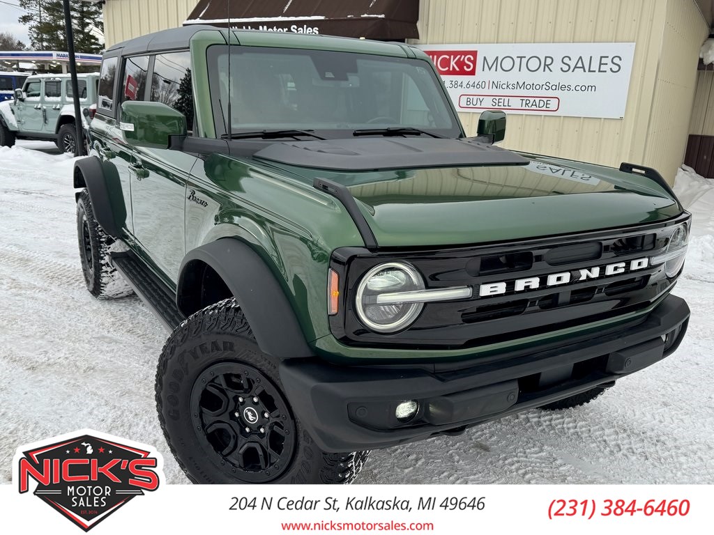 2023 Ford Bronco Outer Banks's photo