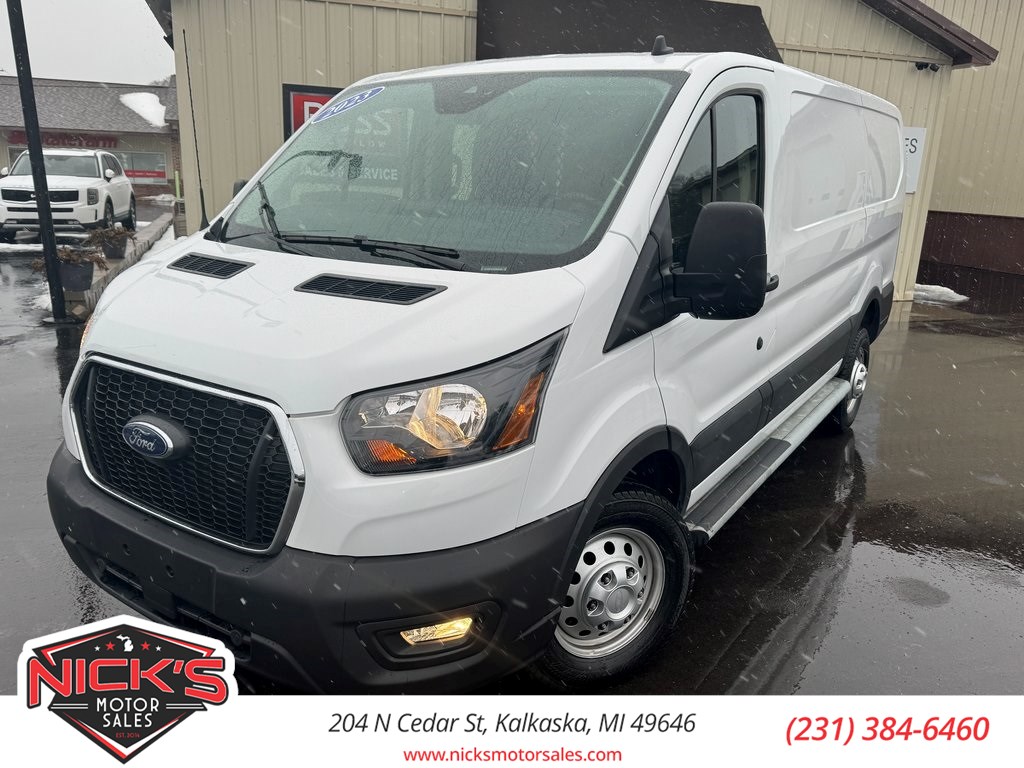 2023 Ford Transit Base's photo