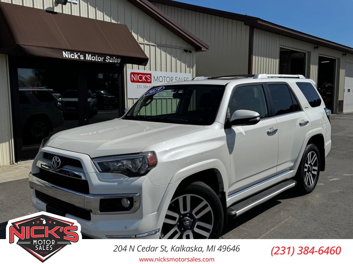 2019 Toyota 4Runner SR5 4x4 V6's photo