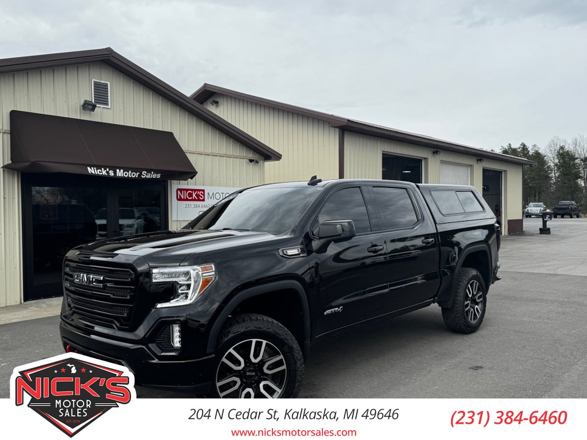 2021 GMC Sierra 4WD Crew Cab Short Box AT4's photo