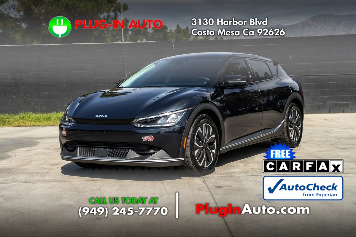 2024 Kia EV6 Light L/R's photo