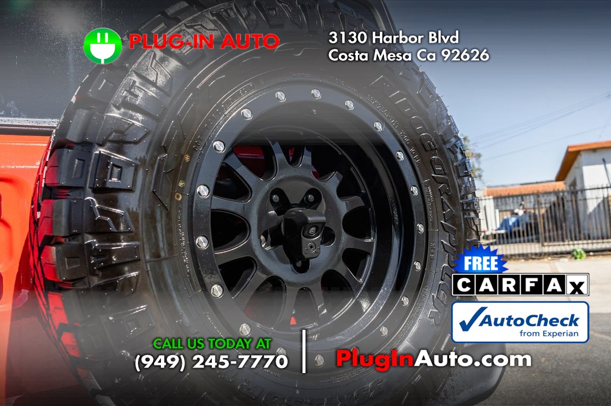 2021 Jeep Wrangler Unlimited Sahara's photo