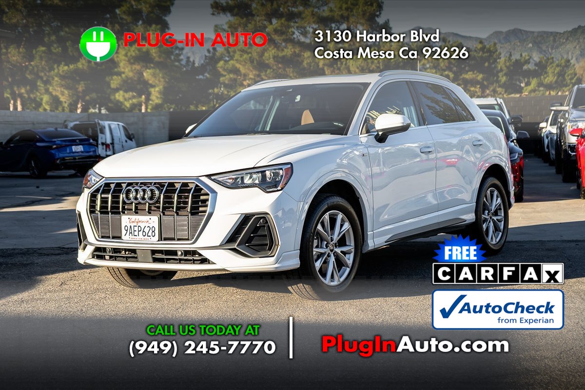 2022 Audi Q3 S Line Premium's photo