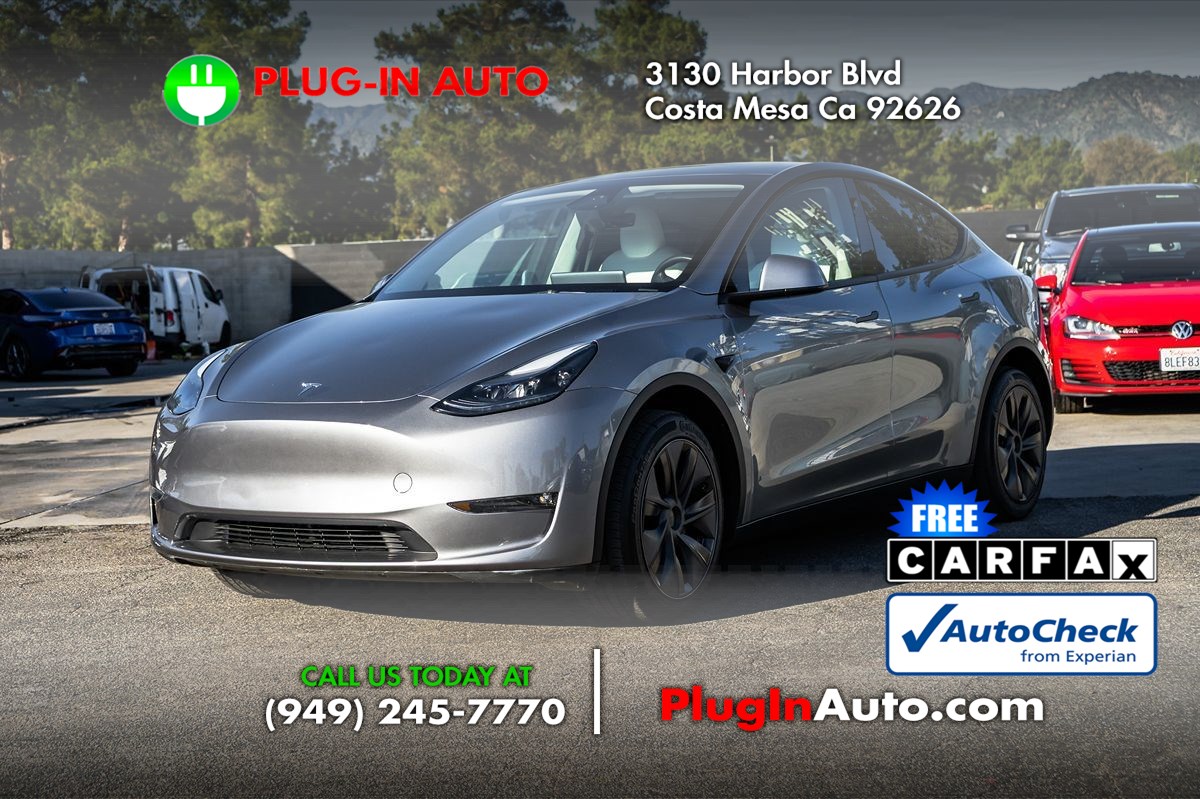 2025 Tesla Model Y Long Range's photo