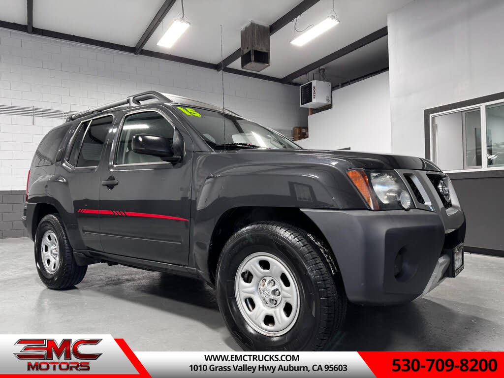2015 Nissan Xterra X's photo