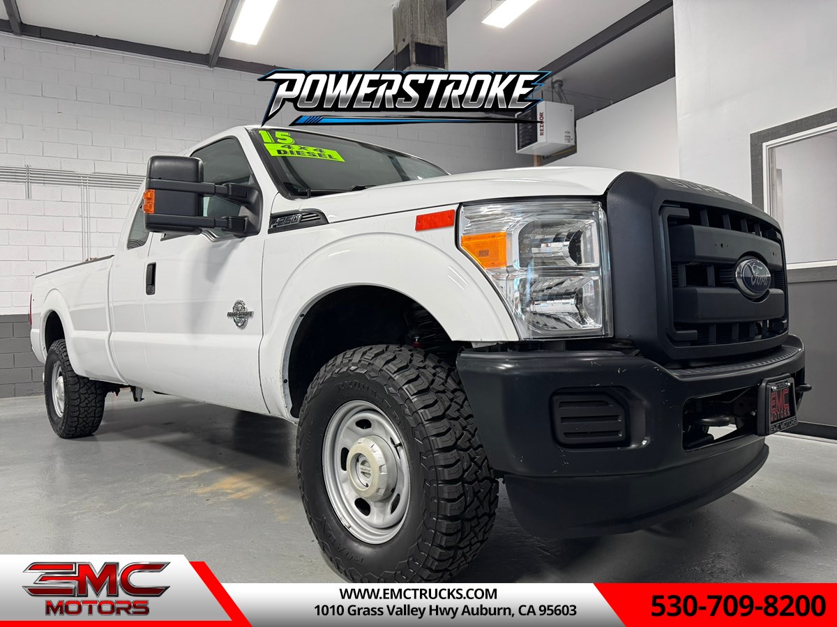 2015 Ford F-250 Super Duty XL's photo