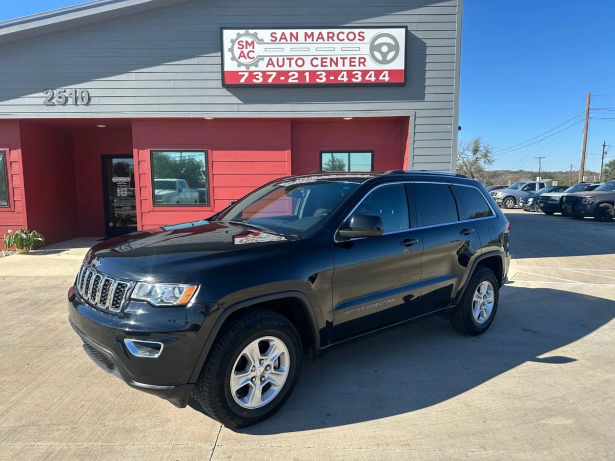 2017 Jeep Grand Cherokee Laredo E's photo