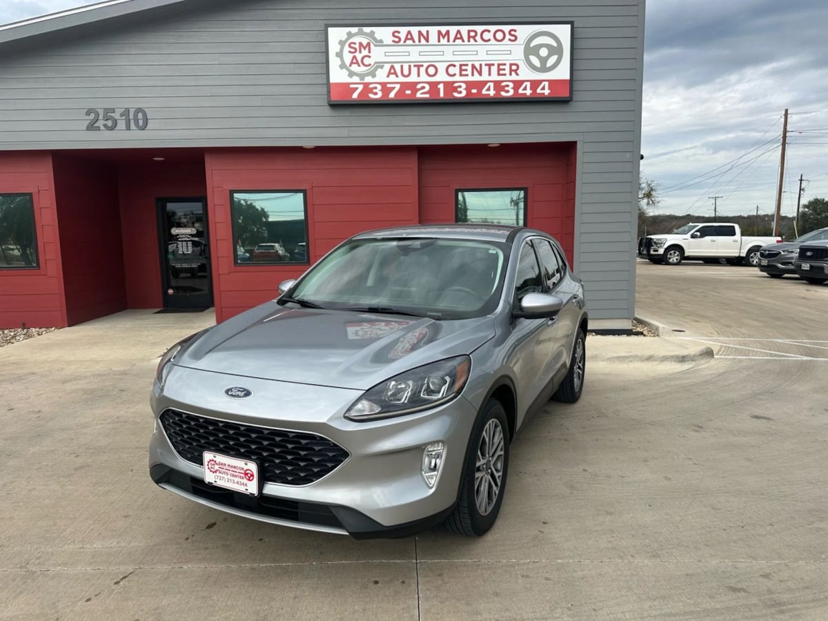 2022 Ford Escape SEL's photo