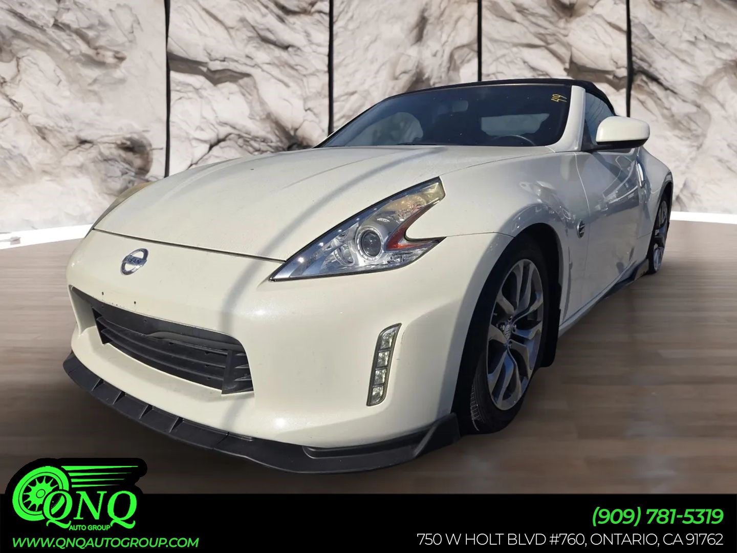 2013 Nissan 370Z Roadster Touring's photo