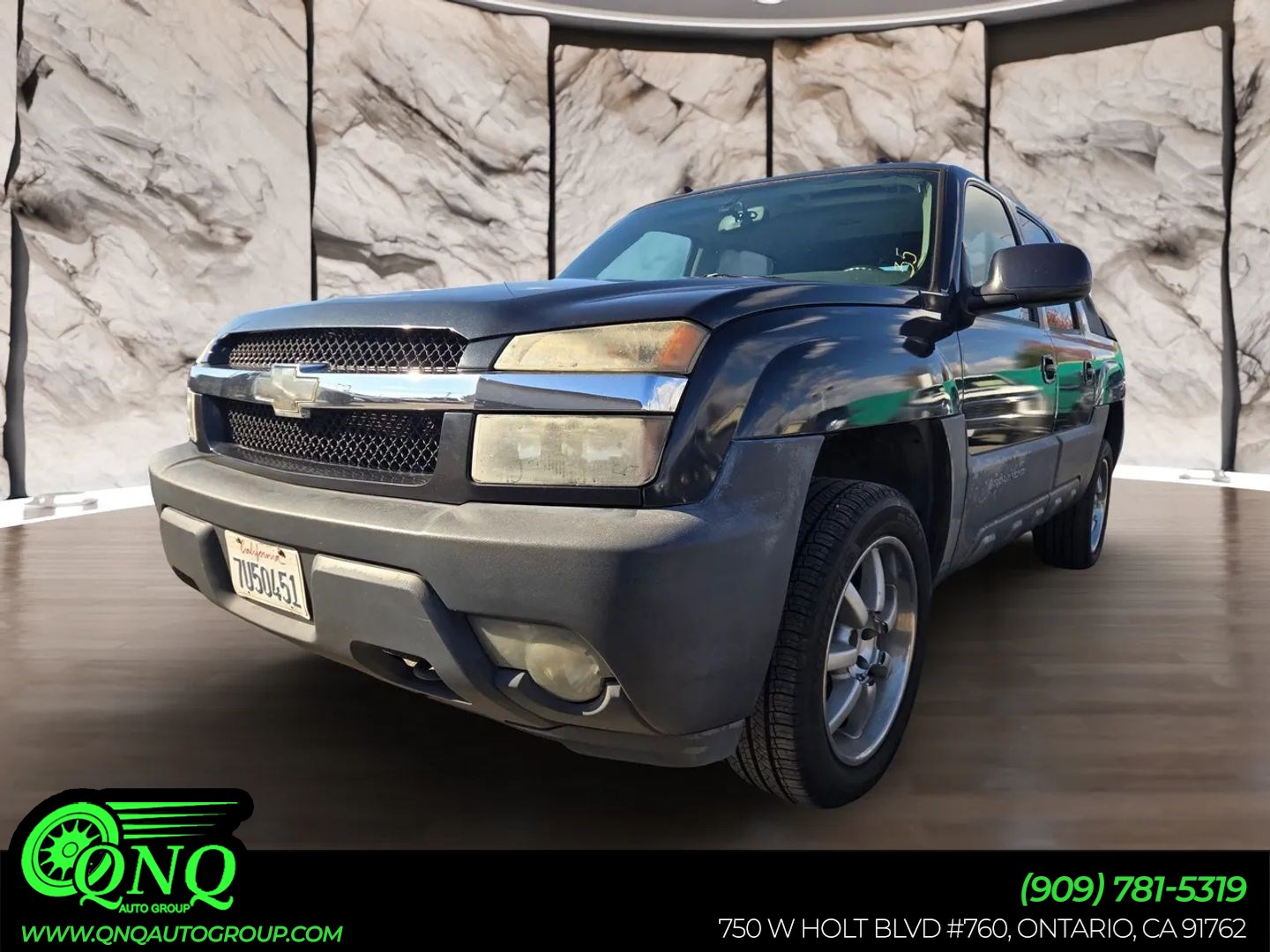 2005 Chevrolet Avalanche Base's photo