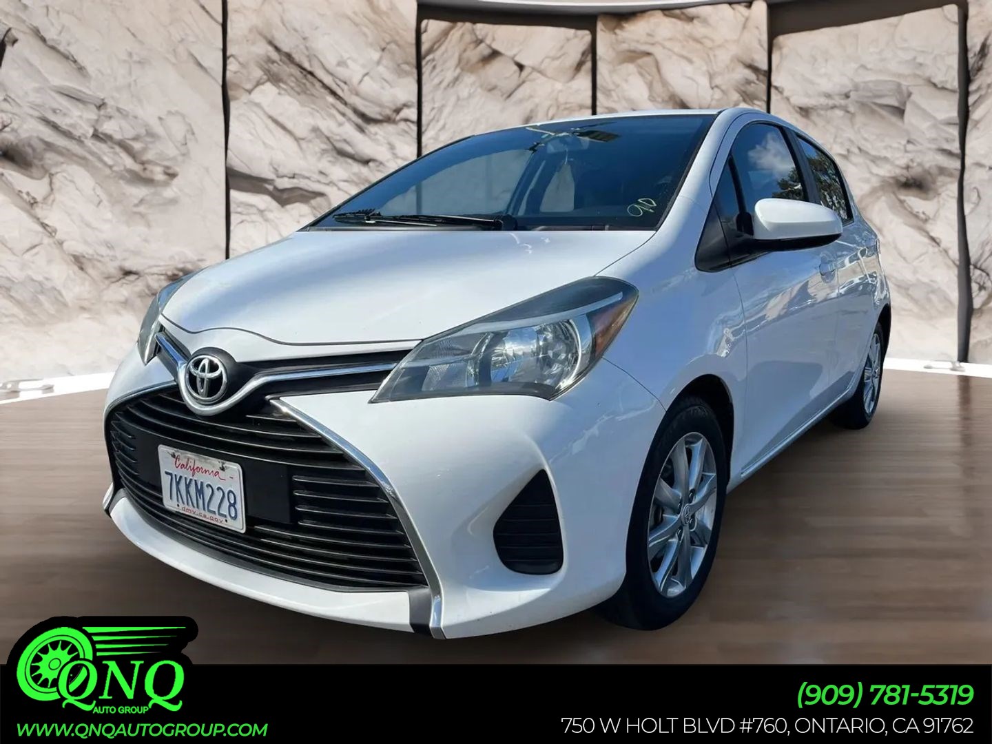 2015 Toyota Yaris LE