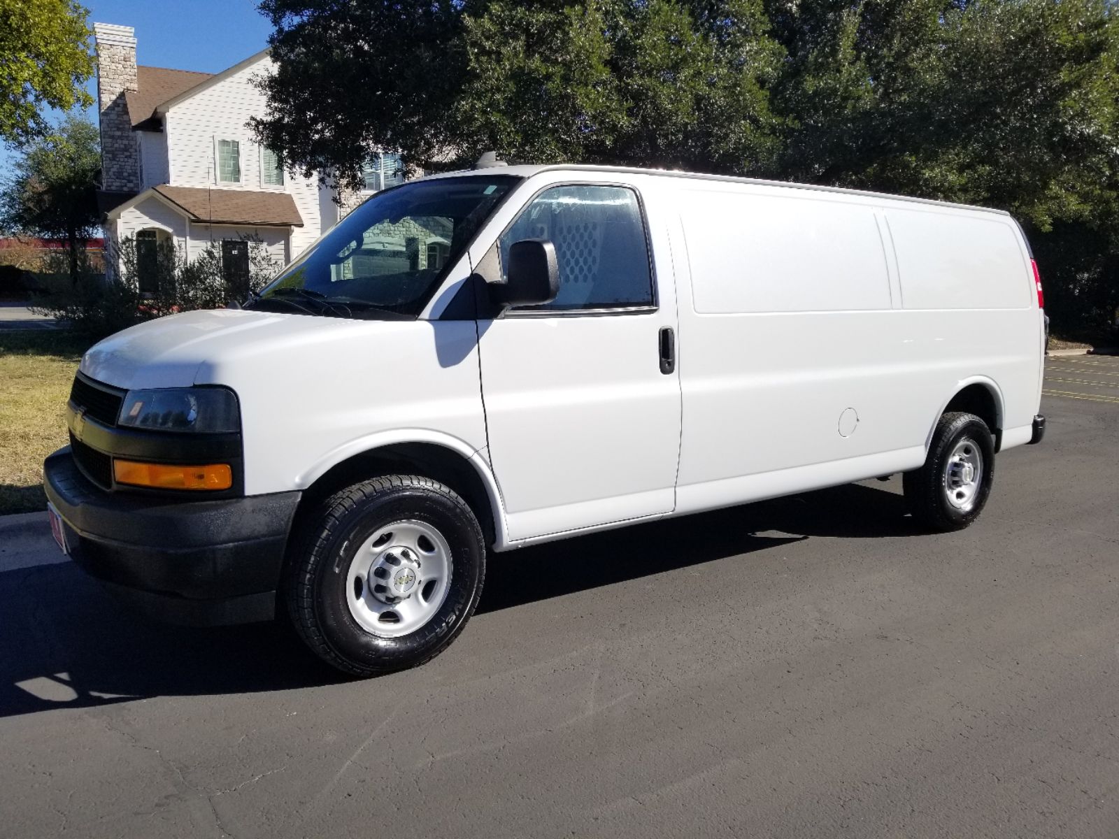 2022 Chevrolet Express Cargo Work Van's photo