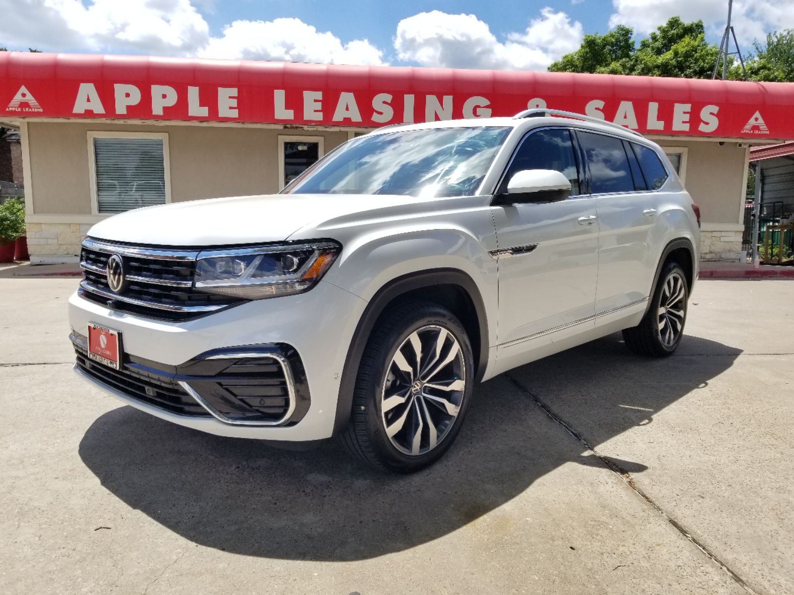 2023 Volkswagen Atlas SEL Premium R-Line