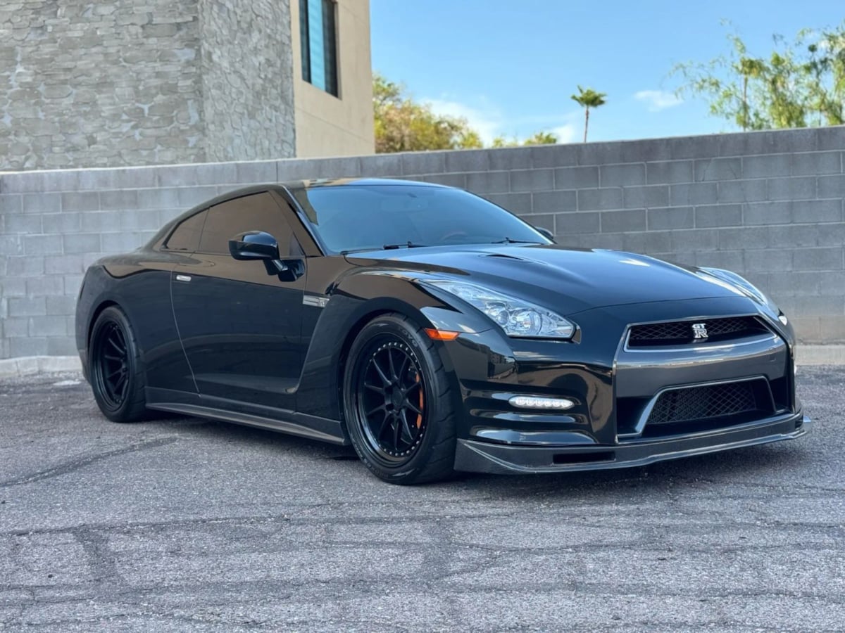 2014 Nissan GT-R