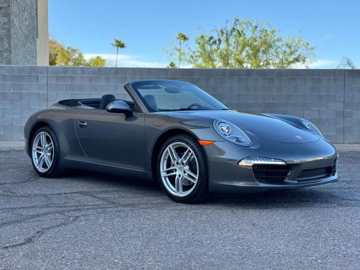 2016 Porsche 911 Carrera's photo