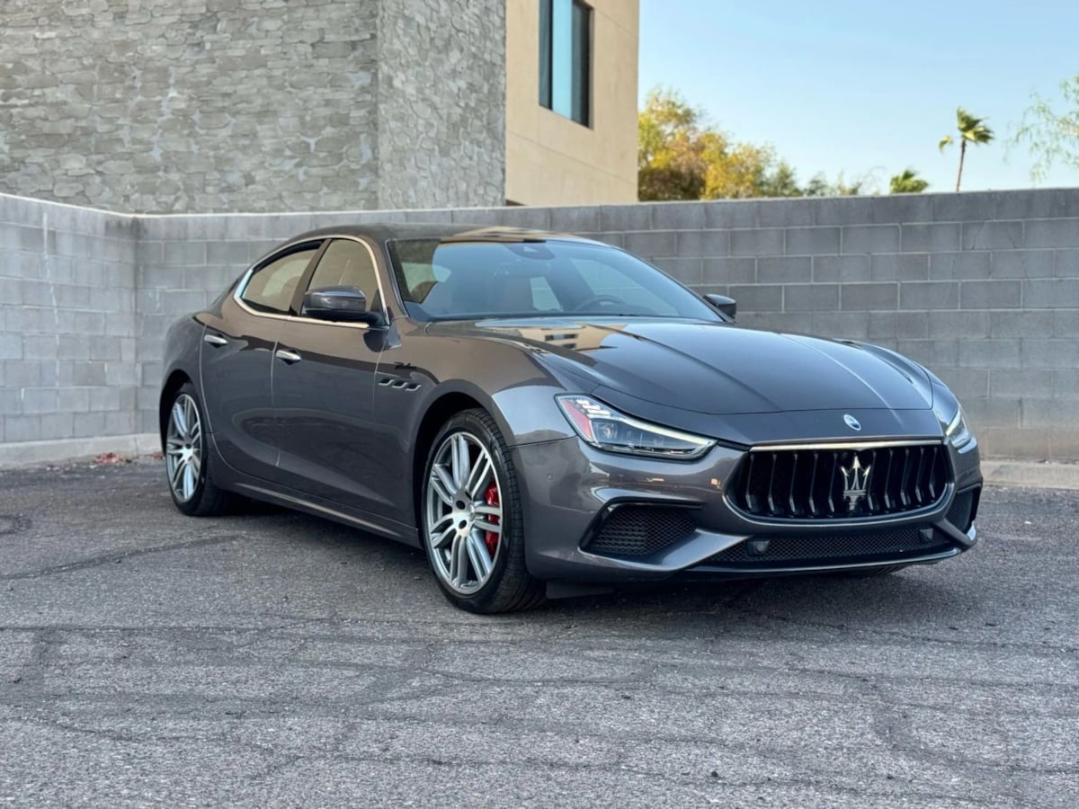2022 Maserati Ghibli Modena's photo