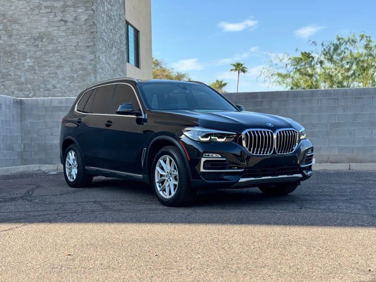 2020 BMW X5 40i's photo