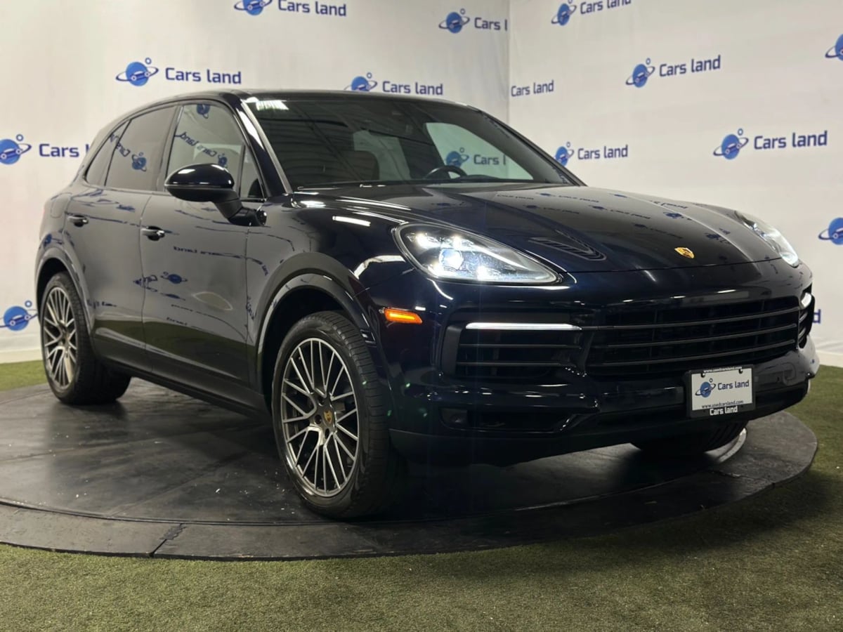 2022 Porsche Cayenne Platinum Edition