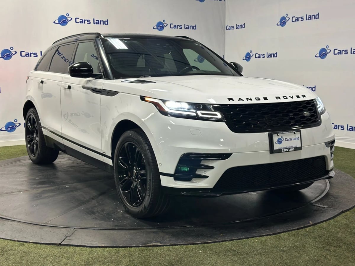 2019 Land Rover Range Rover Velar SE's photo