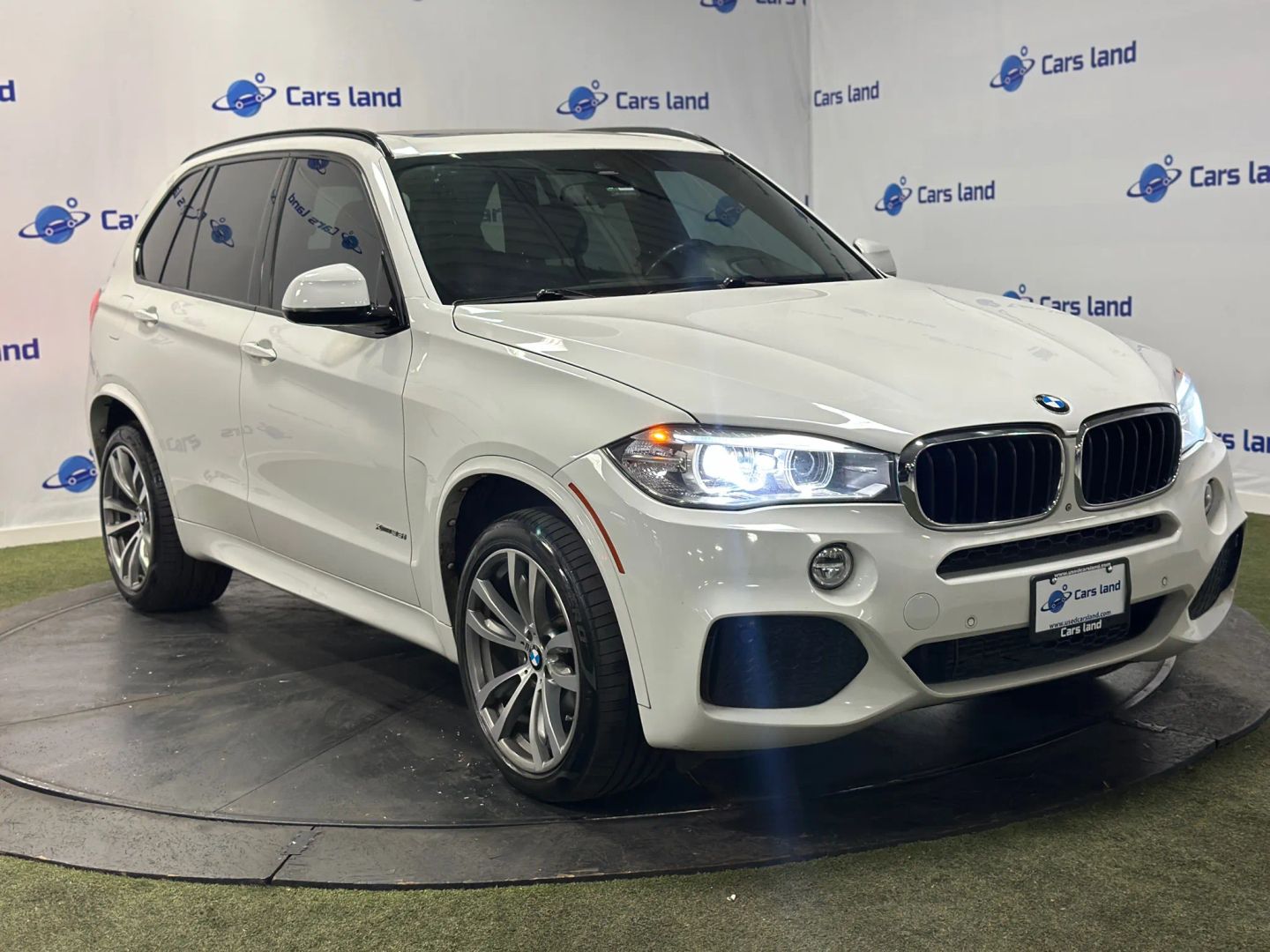 2016 BMW X5 xDrive35i's photo
