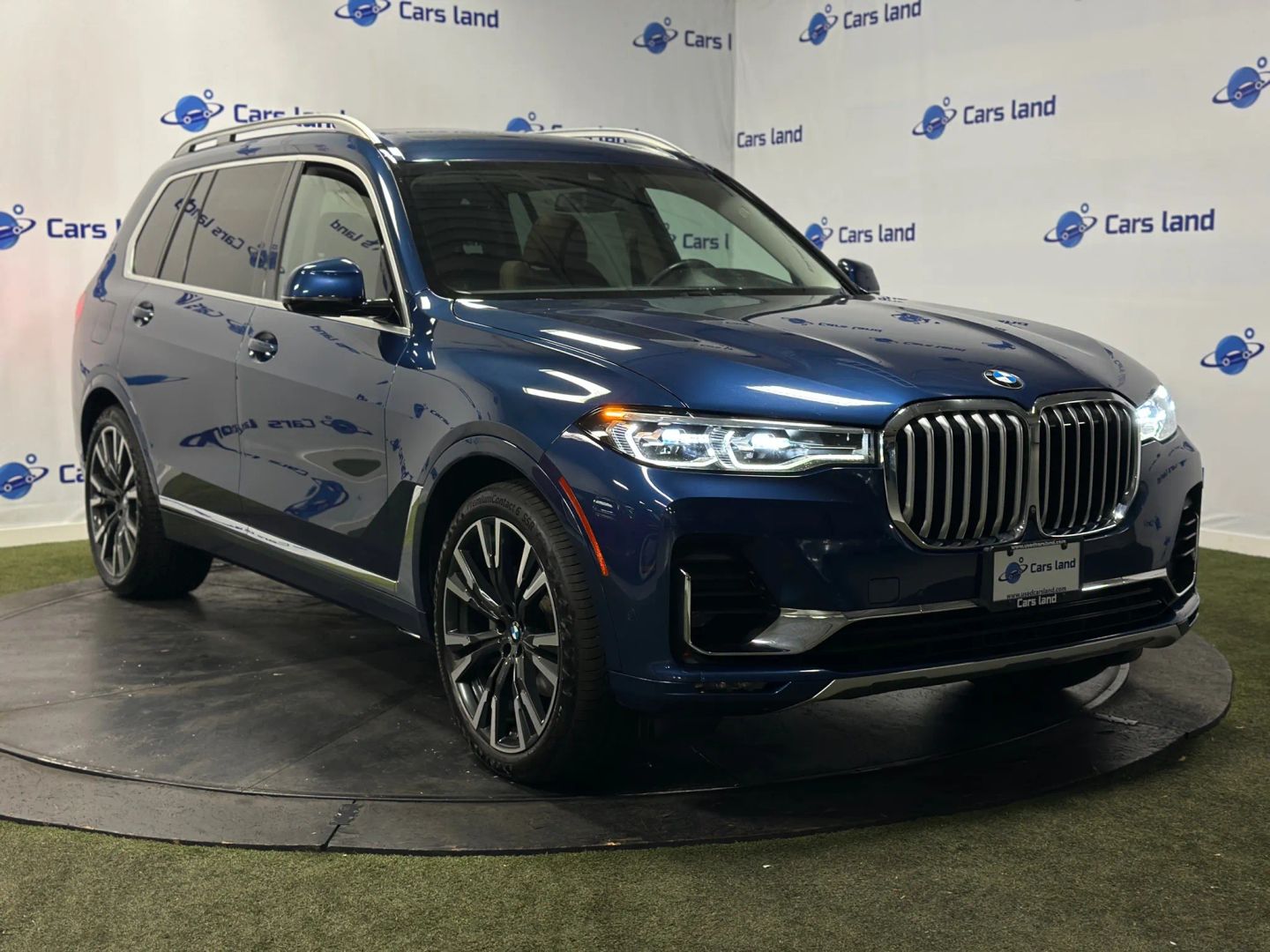 2020 BMW X7 40i's photo