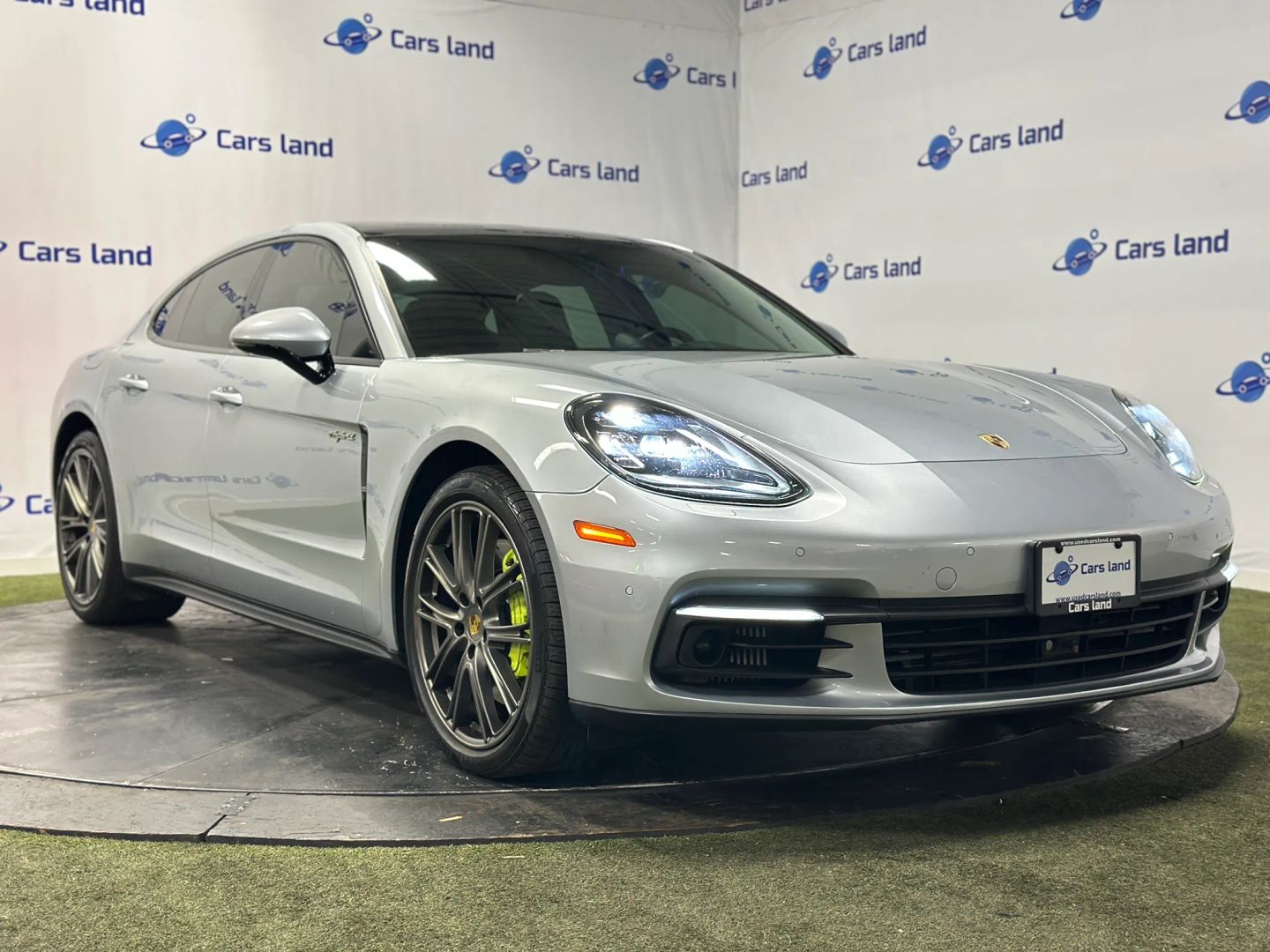 2018 Porsche Panamera 4 E-Hybrid