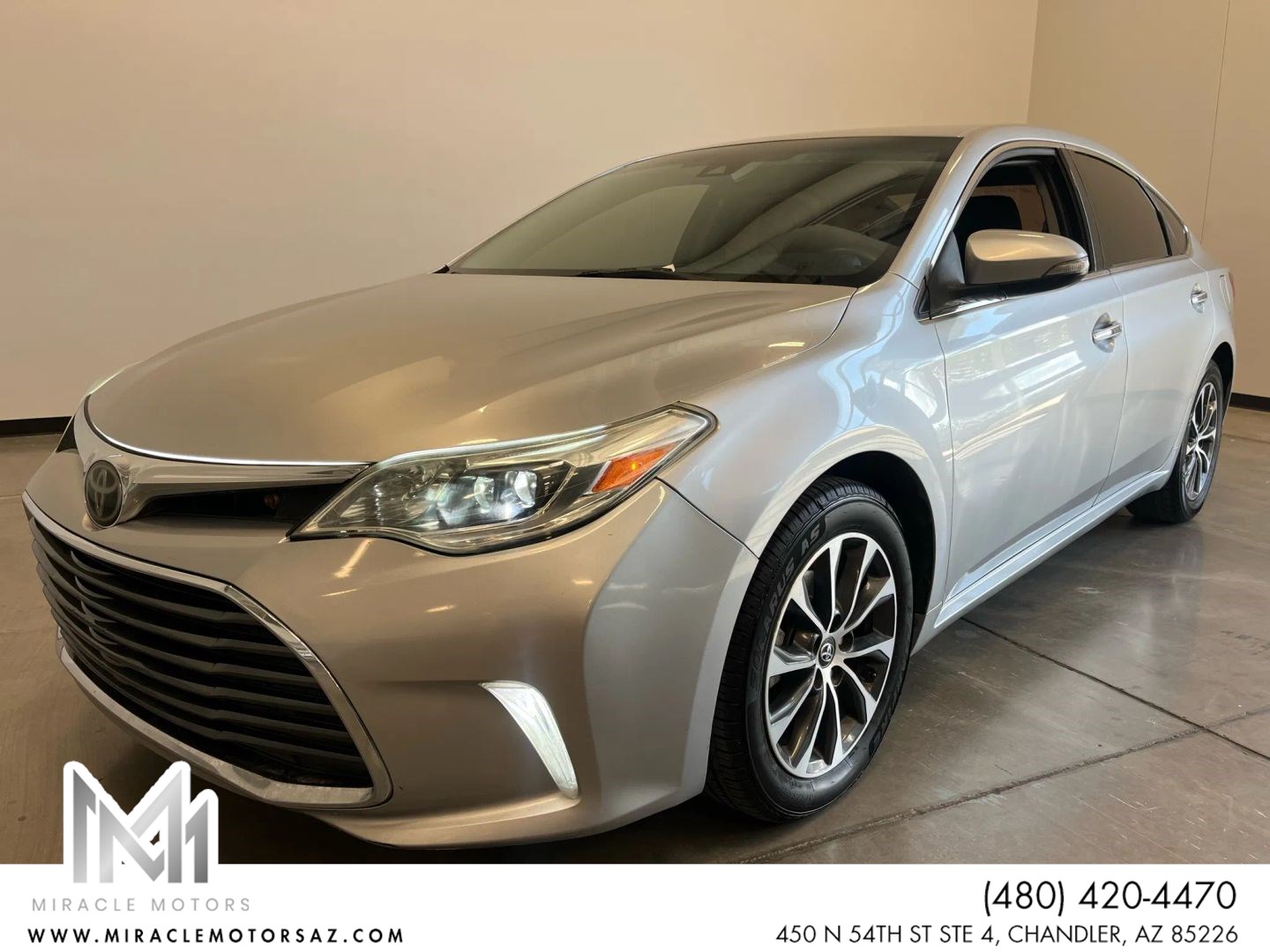 2018 Toyota Avalon XLE