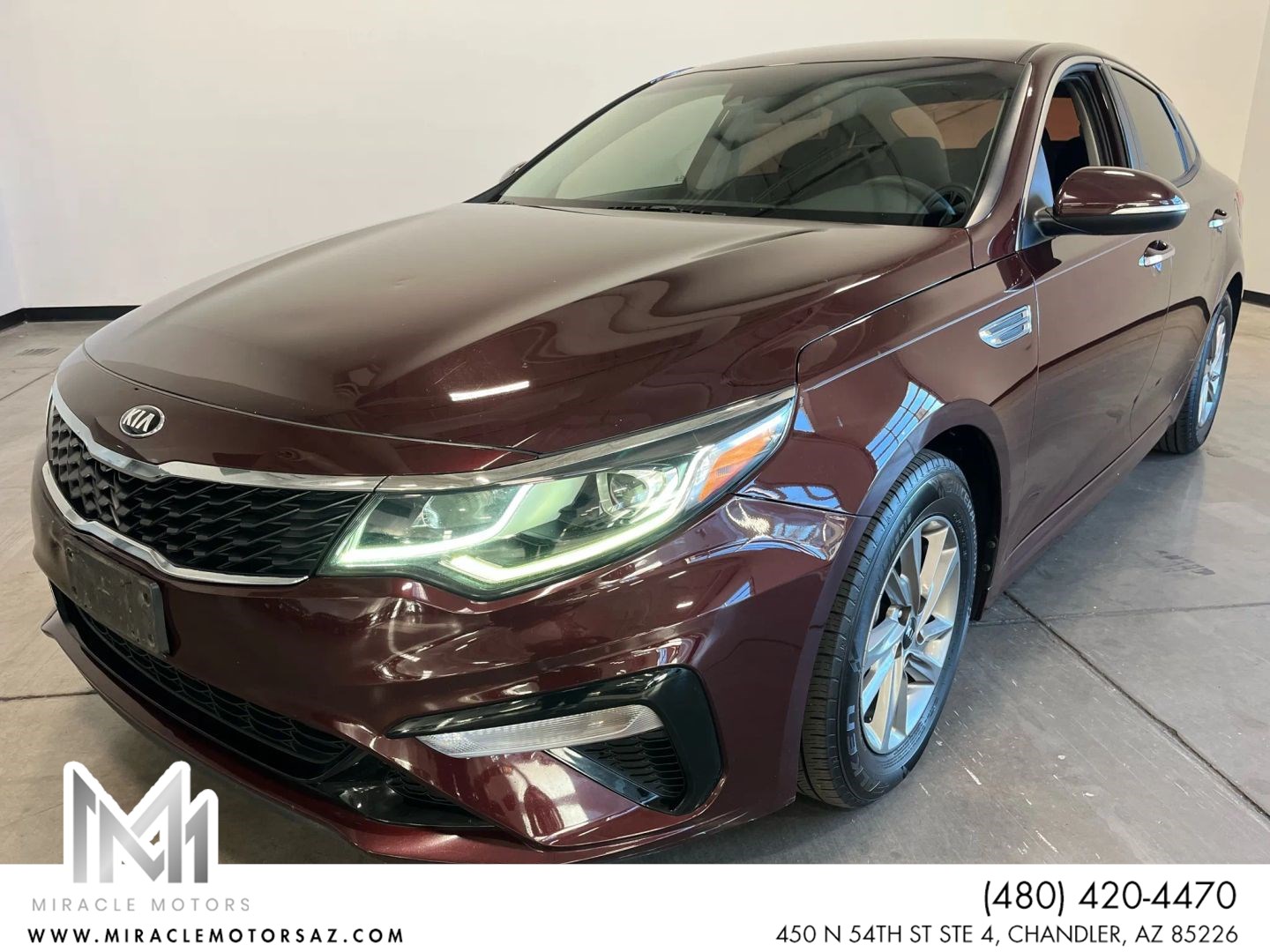 2019 Kia Optima LX's photo