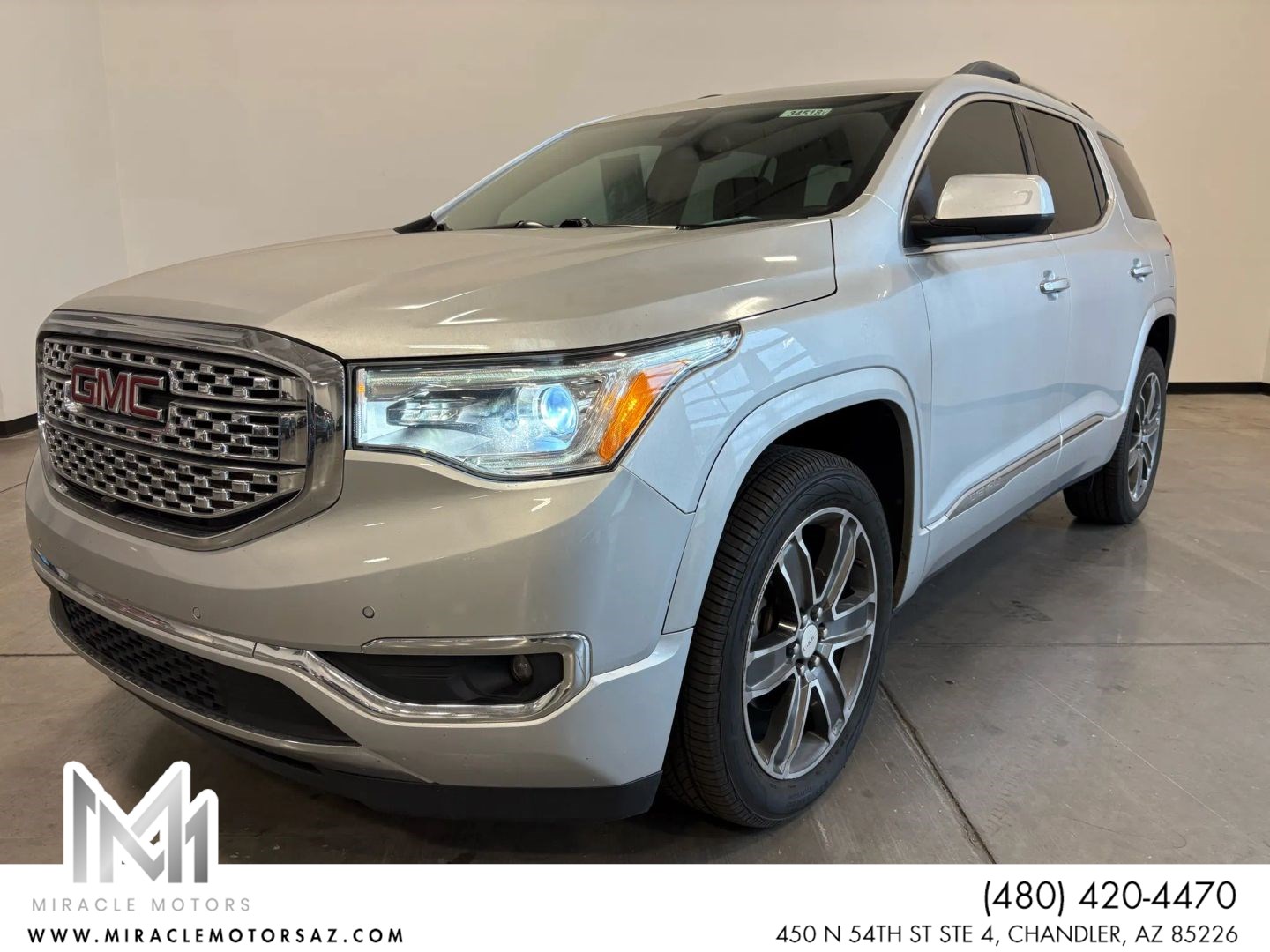 2017 GMC Acadia Denali's photo