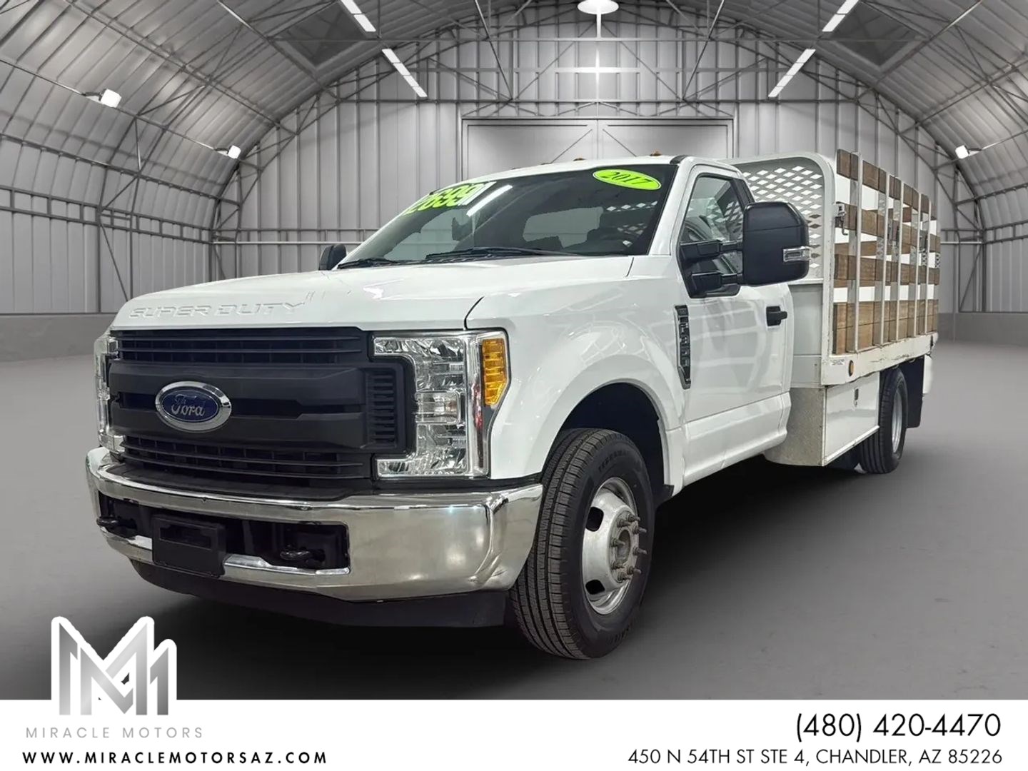 2017 Ford F-350 Super Duty Chassis Cab XL