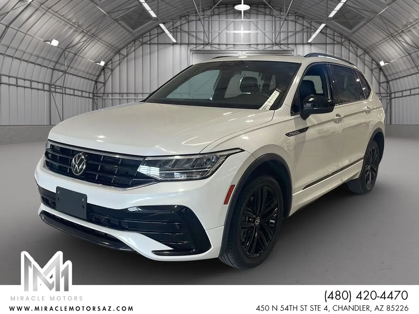 2022 Volkswagen Tiguan 2.0T SE R-Line Black 4Motion's photo