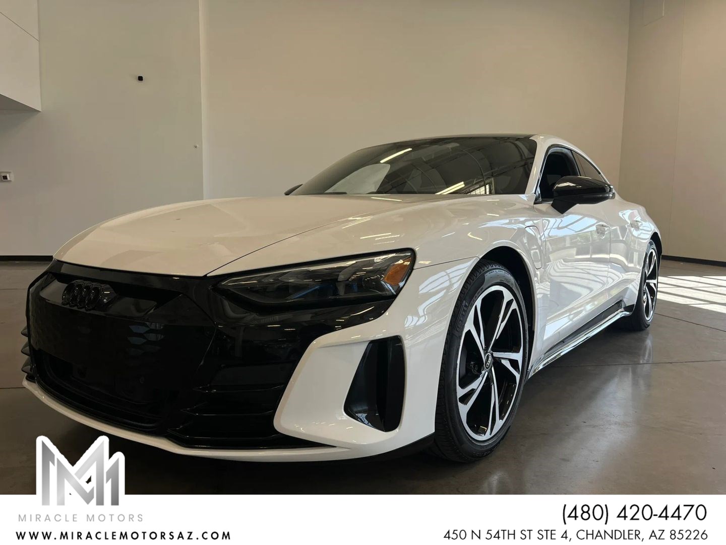 2022 Audi e-tron GT Premium Plus quattro's photo