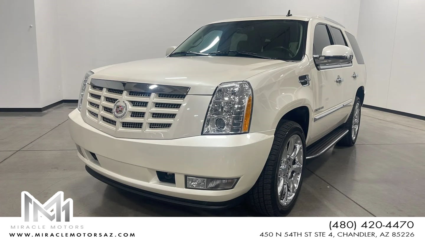 2012 Cadillac Escalade AWD Luxury's photo