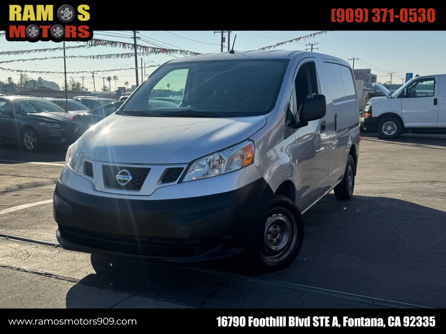 2016 Nissan NV200 SV's photo