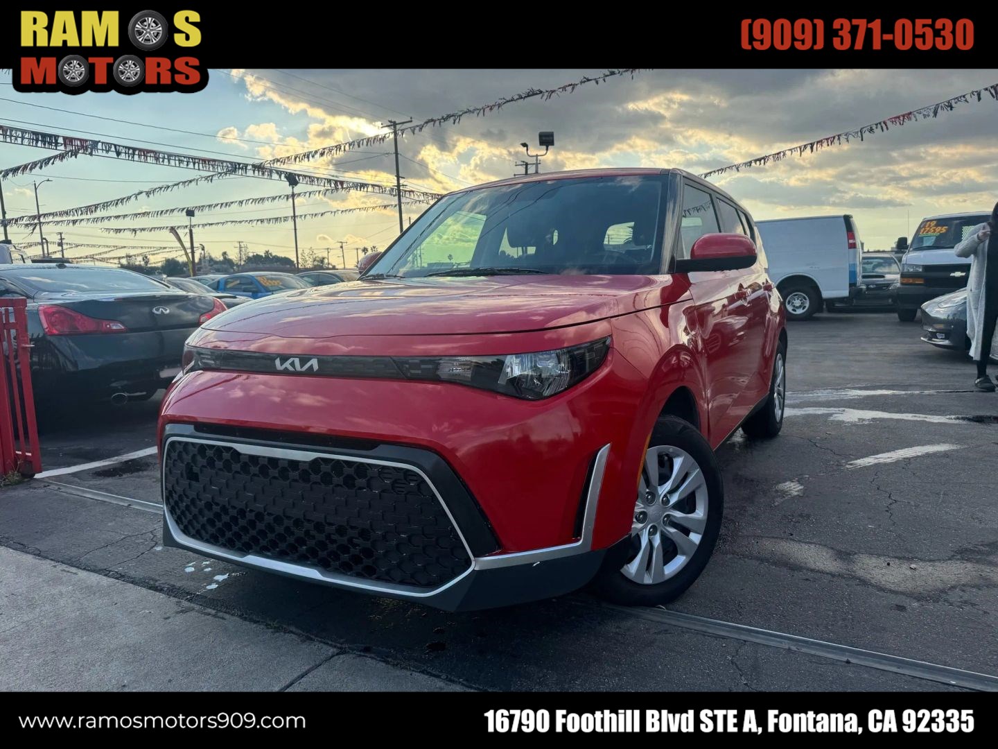 2023 Kia Soul LX's photo
