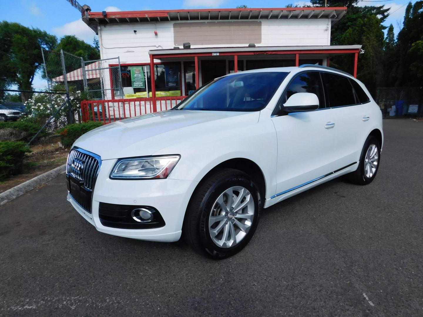 2015 Audi Q5 Premium Plus's photo