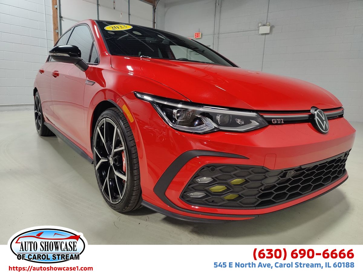 2023 Volkswagen Golf GTI 40TH Anniversary Edition's photo