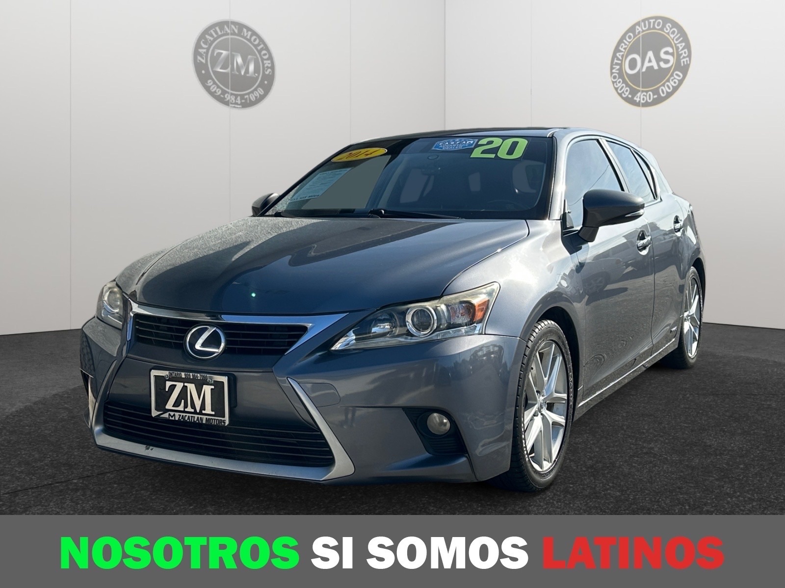 2014 Lexus CT Base's photo