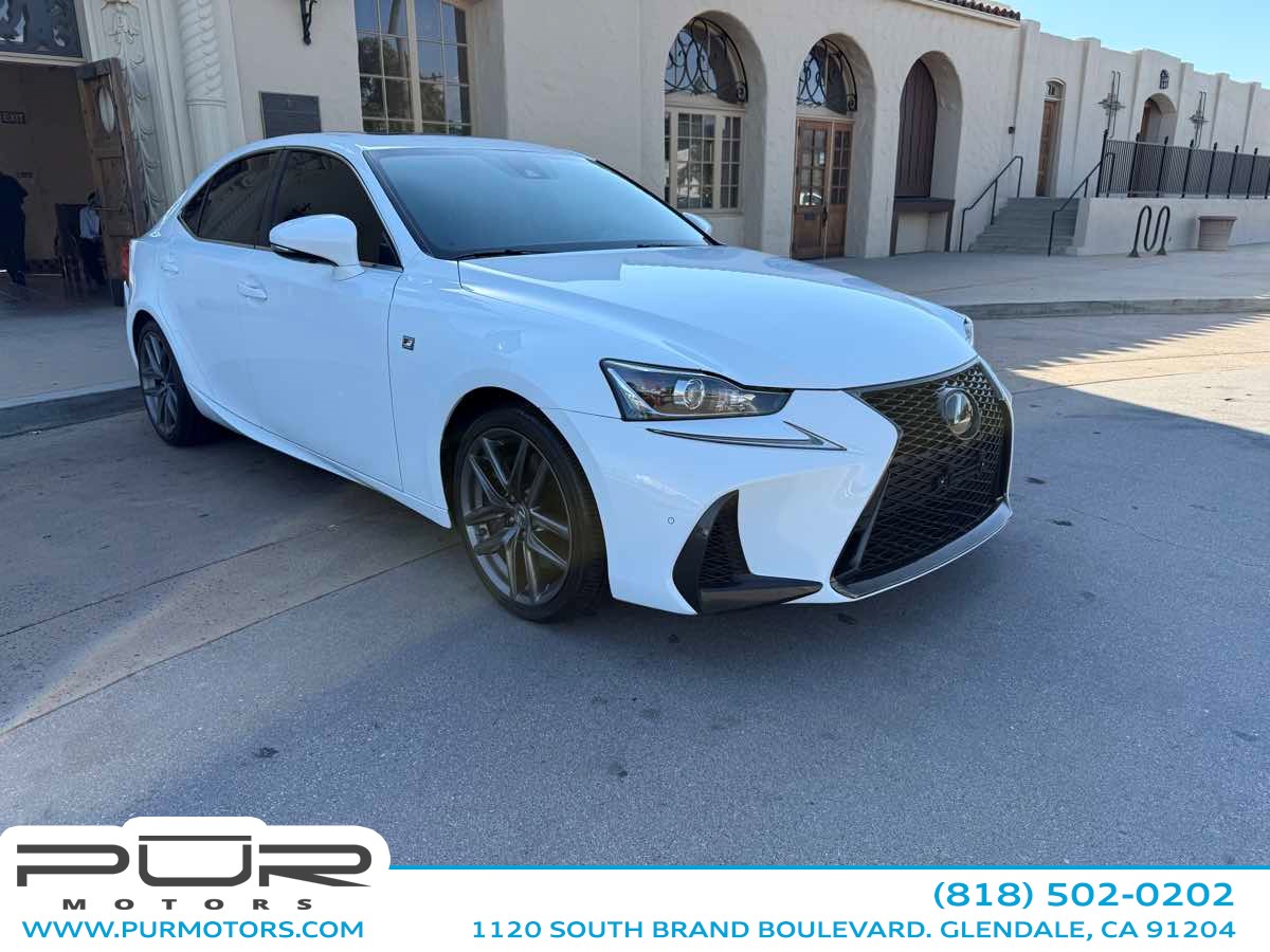 2018 Lexus IS 300 F SPORT's photo