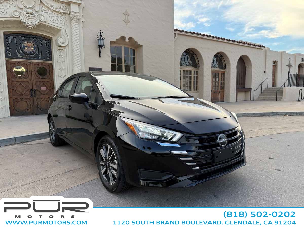 2025 Nissan Versa Sedan SV