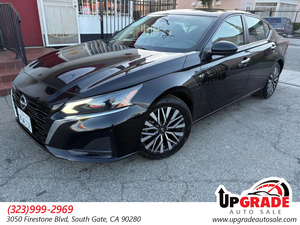 2023 Nissan Altima SV