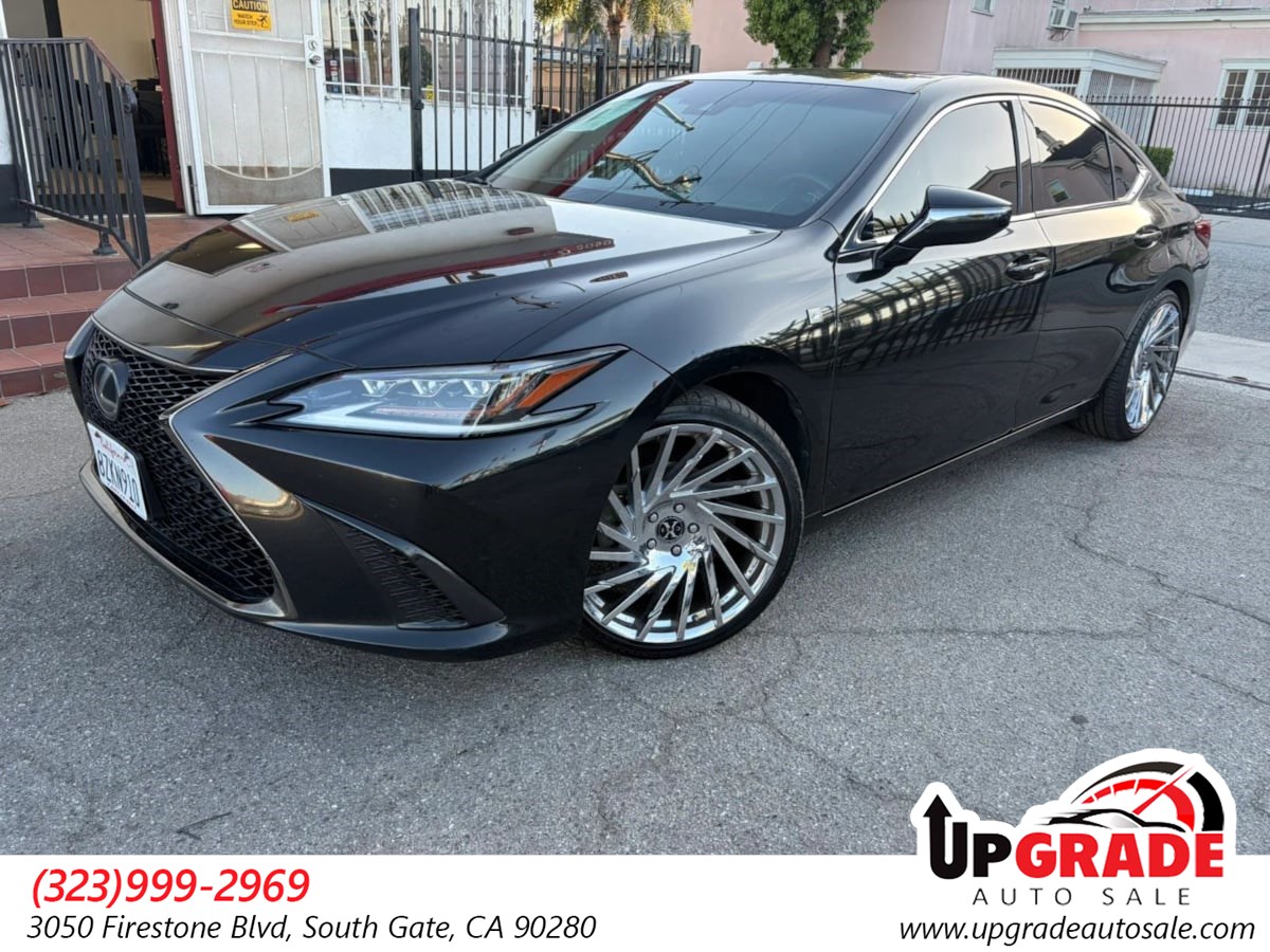 2019 Lexus ES