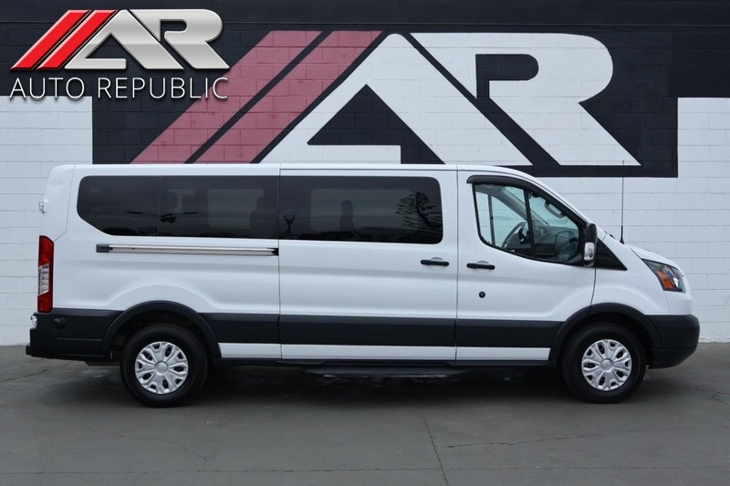 2017 Ford Transit Wagon