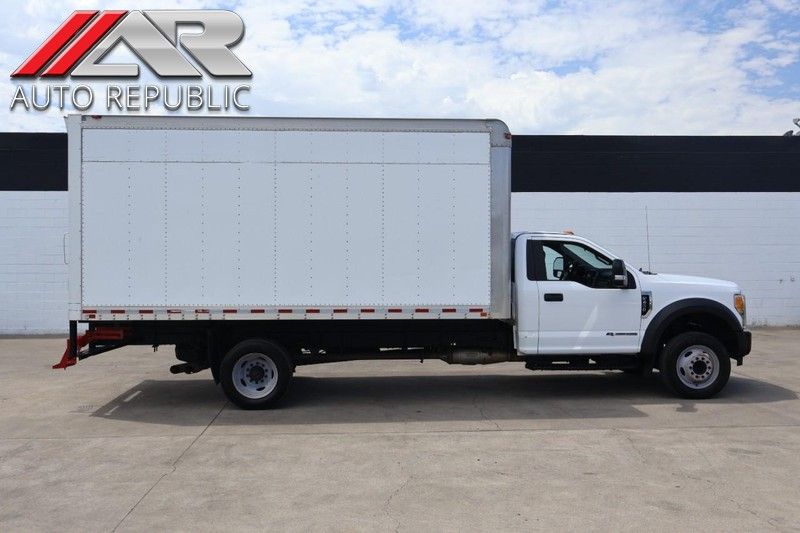 2017 Ford F-450 Super Duty Chassis Cab XL