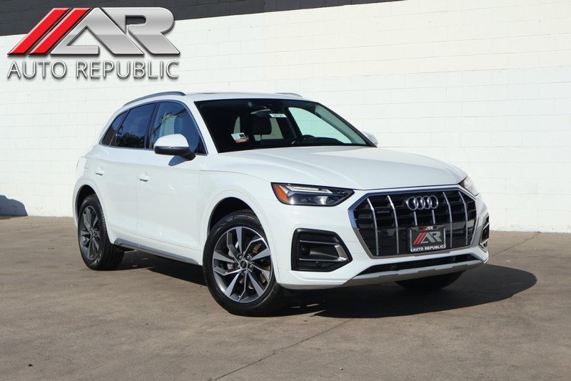 2021 Audi Q5 Premium's photo