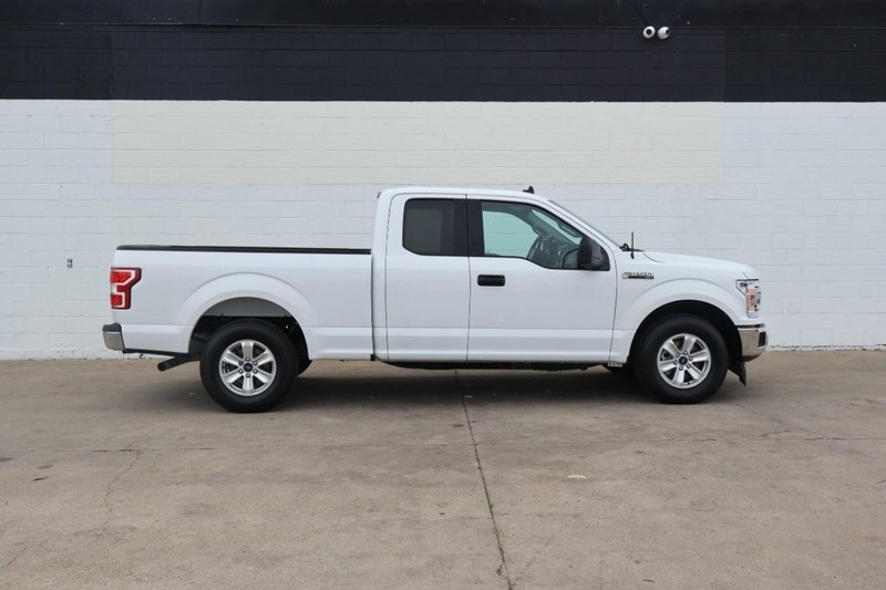 2020 Ford F-150 XLT's photo