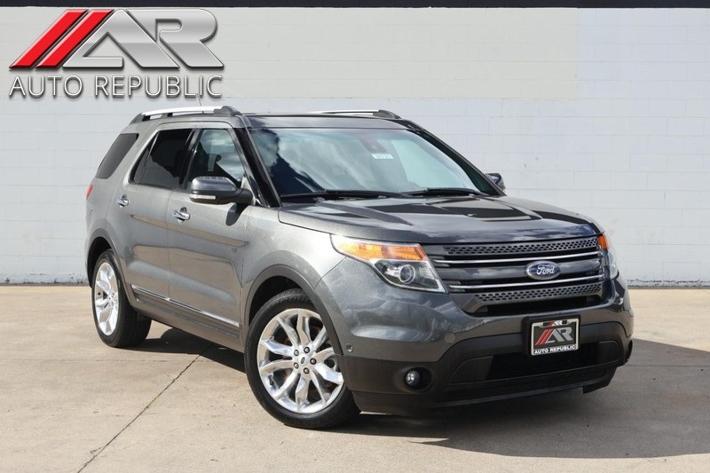 2015 Ford Explorer Limited's photo
